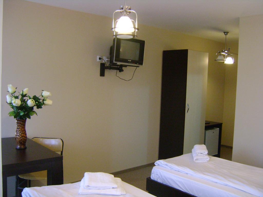 Hotel Babilon 부쿠레슈티 객실 사진